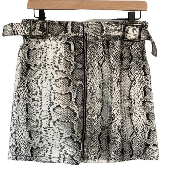 TOPSHOP Snake Print Zip Front Mini Jean Skirt Buckle Detail Cotton Streetwear - Picture 12 of 12